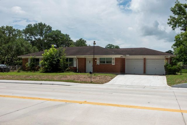 912 Richmond Parkway, Richmond, TX 77469
