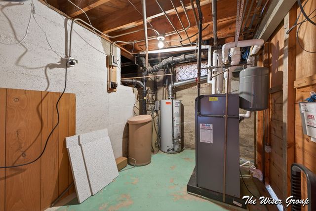 1435 Diamond Avenue Ne, City Of Grand Rapids, MI 49505