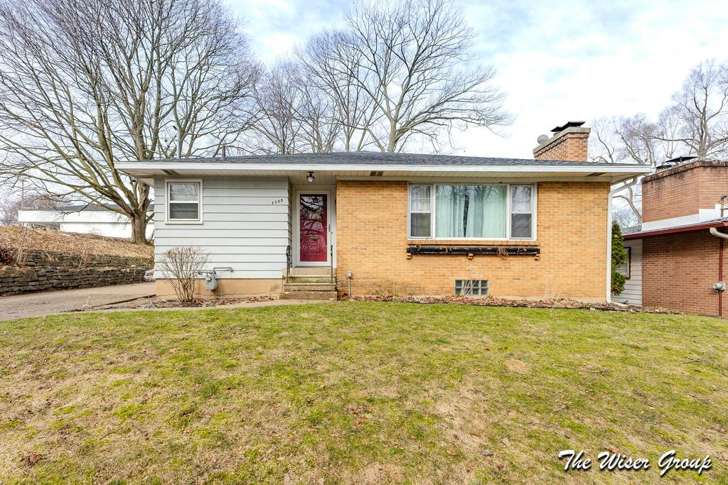 1435 Diamond Avenue Ne, City Of Grand Rapids, MI 49505