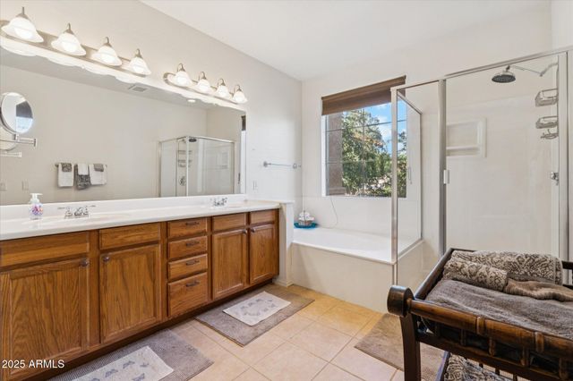 10655 N 9TH Street 205, Phoenix, AZ 85020