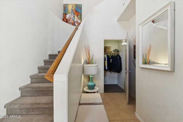 10655 N 9TH Street 205, Phoenix, AZ 85020