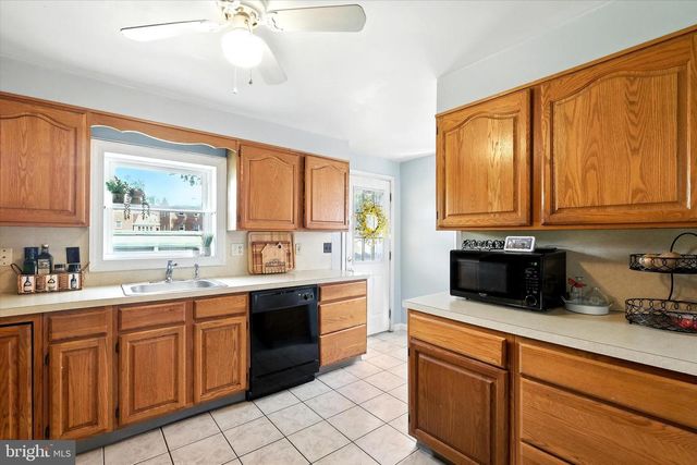 629 10TH AVE, Prospect Park, PA 19076