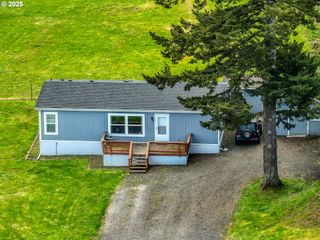 63559 SHINGLEHOUSE Rd, Coos Bay, OR 97420