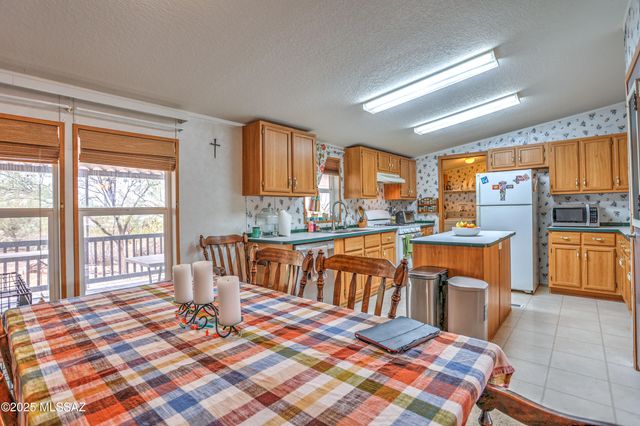 1955 N Camino Avra, Tucson, AZ 85743