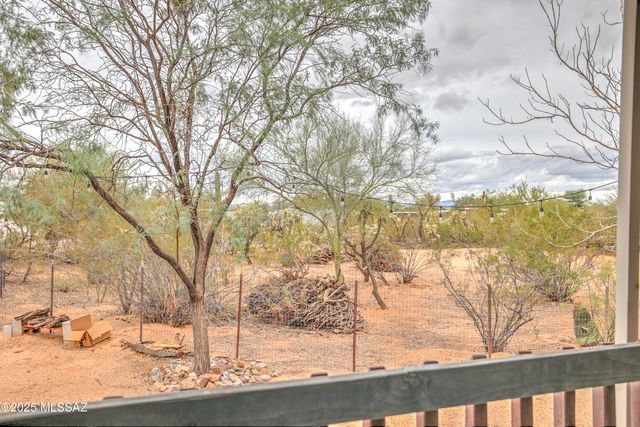 1955 N Camino Avra, Tucson, AZ 85743