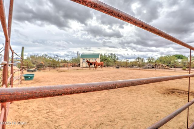 1955 N Camino Avra, Tucson, AZ 85743