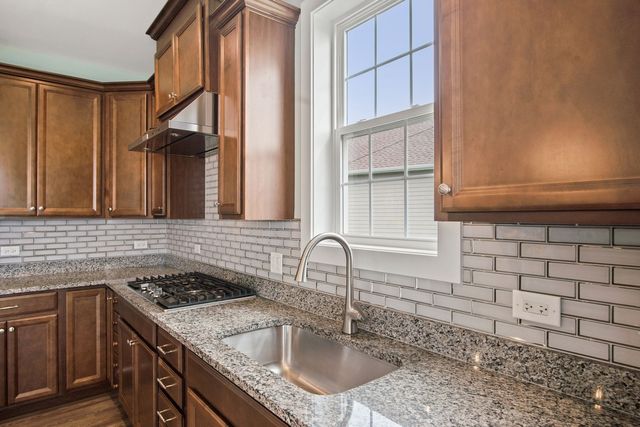 3543 Crosswater Court, Elgin, IL 60124