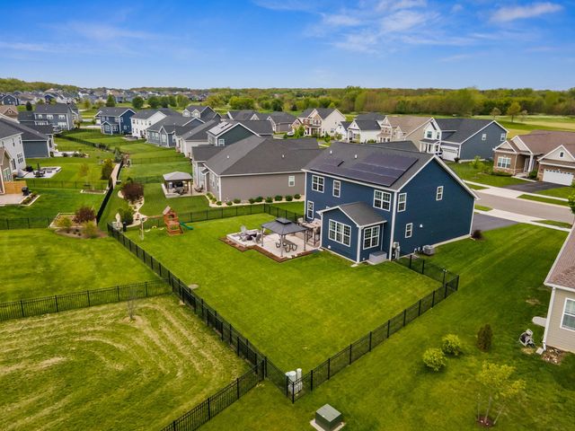 3543 Crosswater Court, Elgin, IL 60124