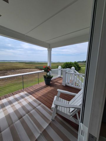 125 Oak Bay Dr., Georgetown, SC 29440