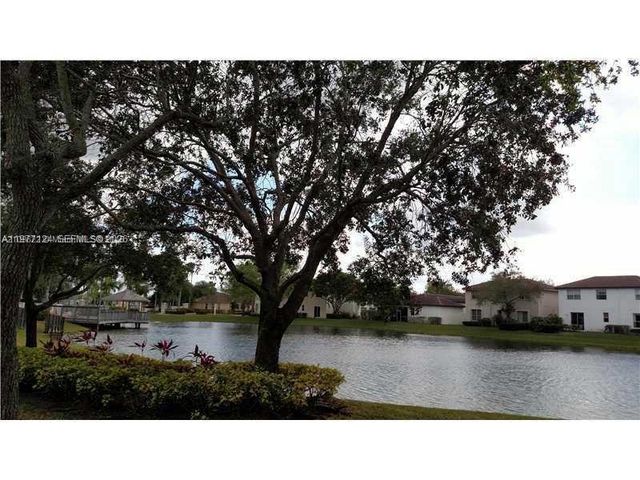 16134 Emerald Cove Rd 16134, Weston, FL 33331