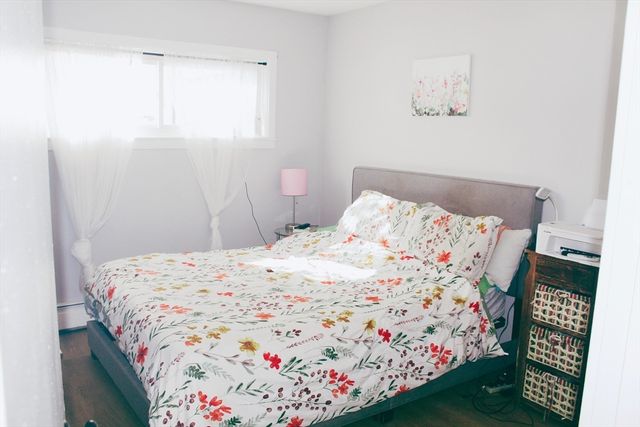 58 Robinridge Rd 58, Chicopee, MA 01022