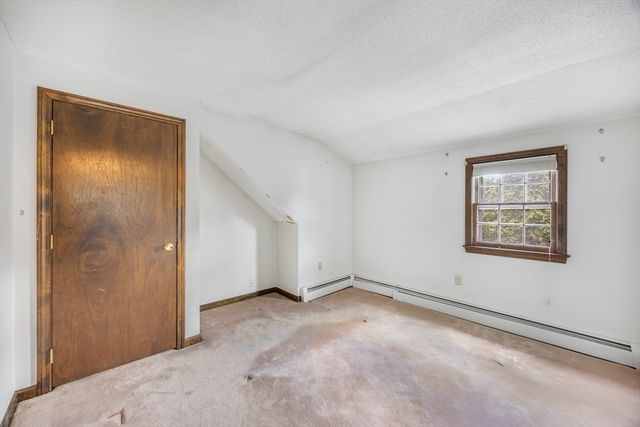 4 Ocean Ave, Newburyport, MA 01950