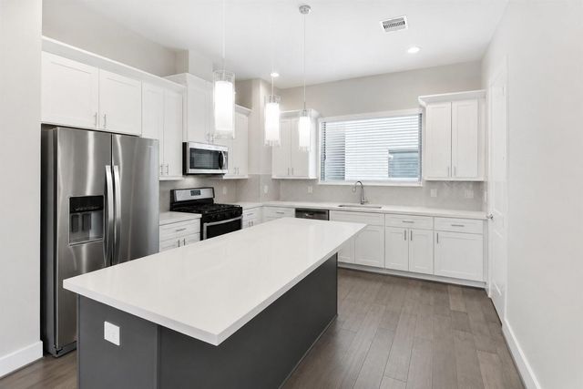 8315 Brecha Lane, Houston, TX 77055