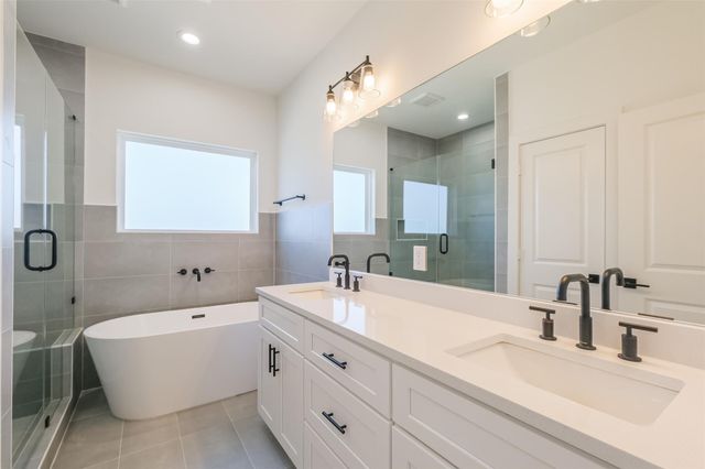 8315 Brecha Lane, Houston, TX 77055
