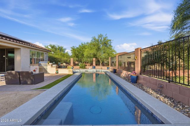 2407 W MAYA Way, Phoenix, AZ 85085