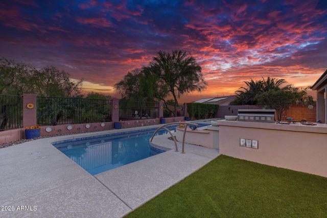 2407 W MAYA Way, Phoenix, AZ 85085