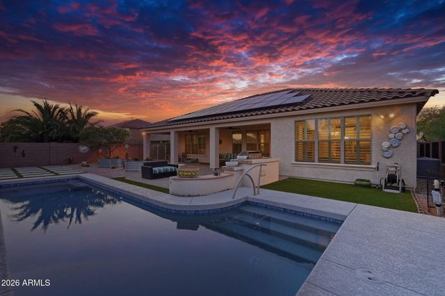 2407 W MAYA Way, Phoenix, AZ 85085