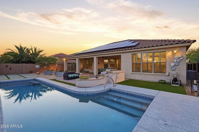 2407 W MAYA Way, Phoenix, AZ 85085
