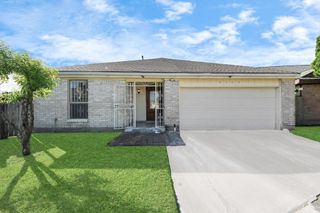 6643 Briar Glade Drive, Houston, TX 77072