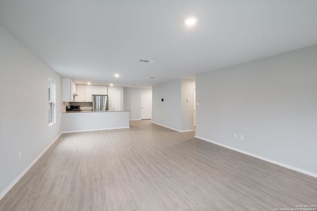 10218 Robbins Creek, San Antonio, TX 78245