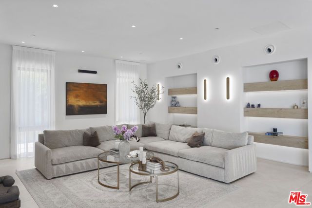 5837 Murphy Way, Malibu, CA 90265