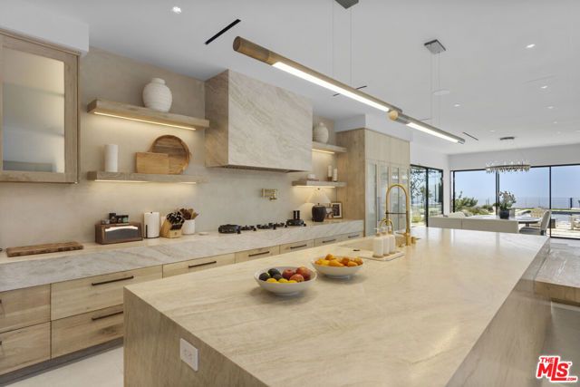 5837 Murphy Way, Malibu, CA 90265