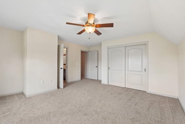 N55W20970 Carters Crossing CIRCLE, Menomonee Falls, WI 53051