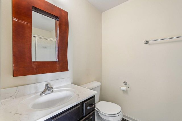 N55W20970 Carters Crossing CIRCLE, Menomonee Falls, WI 53051
