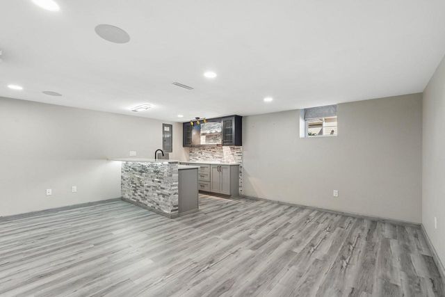 N55W20970 Carters Crossing CIRCLE, Menomonee Falls, WI 53051