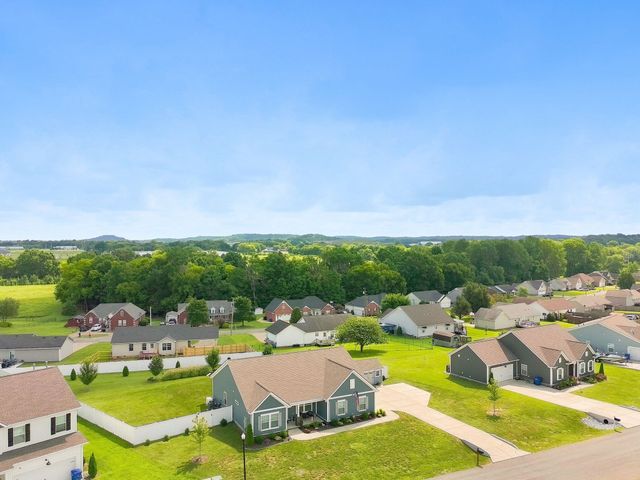 711 Larry Circle, Mount Pleasant, TN 38474