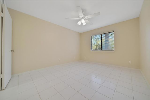 3500 Tangle Brush Drive 72, Spring, TX 77381