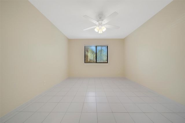 3500 Tangle Brush Drive 72, Spring, TX 77381