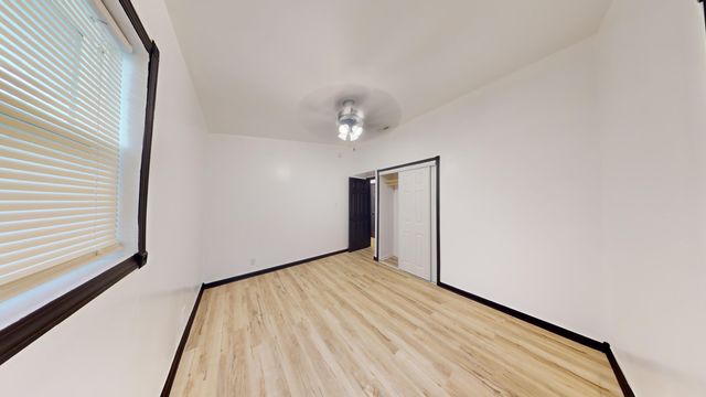 737 E 47th Avenue, Gary, IN 46409