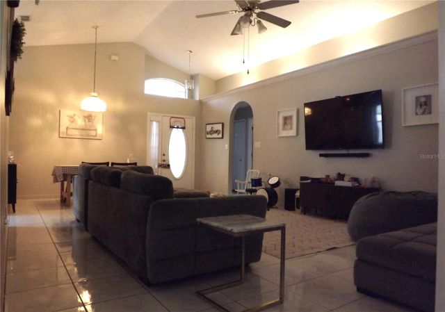 216 SANDHILL CRANE RUN, Orlando, FL 32828