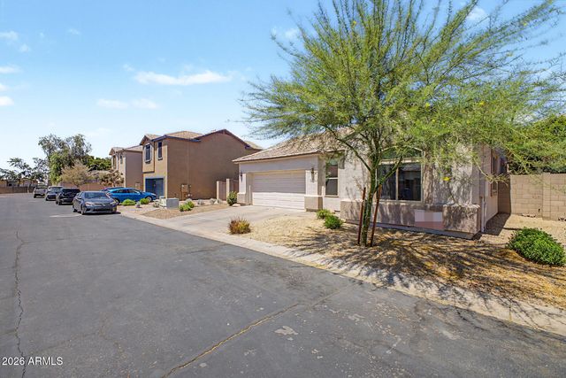 9030 E GLADE Avenue, Mesa, AZ 85209
