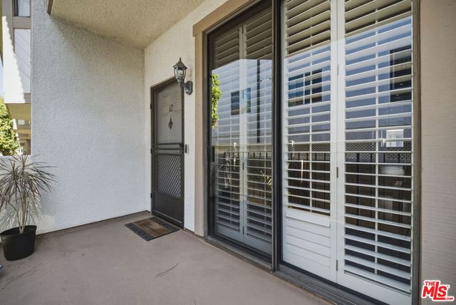 10229 Variel Avenue 12, Chatsworth, CA 91311