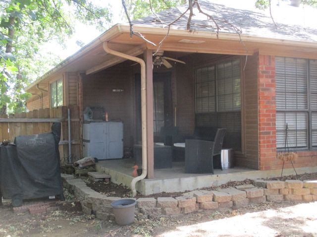 2309 Oak Park Drive, Denton, TX 76209