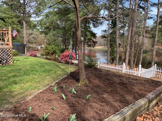27 Par Drive, Whispering Pines, NC 28327