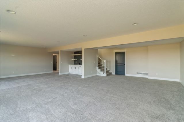 16210 Walnut Meadows Court, Urbandale, IA 50323