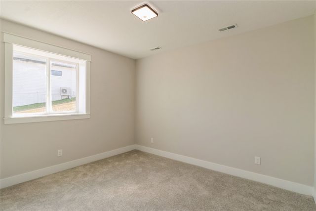 16210 Walnut Meadows Court, Urbandale, IA 50323