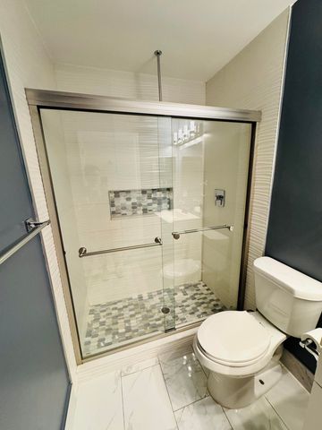 1025 Green Pine Boulevard B, West Palm Beach, FL 33409