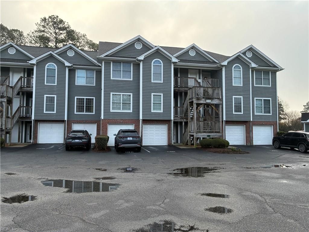 422 Albemarle Blvd Apt 13C, Hertford, NC 27944