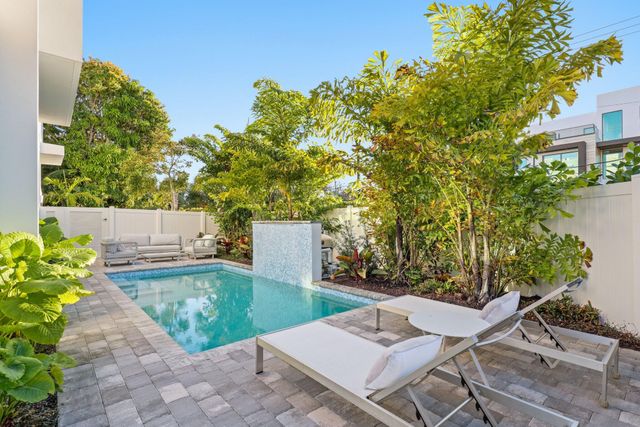 201 SE 4th Avenue, Delray Beach, FL 33483