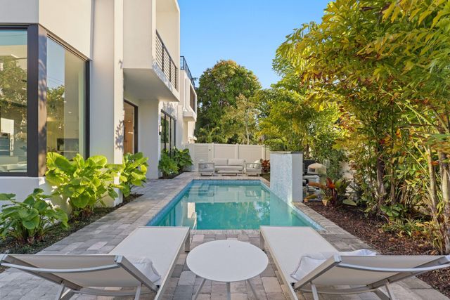 201 SE 4th Avenue, Delray Beach, FL 33483