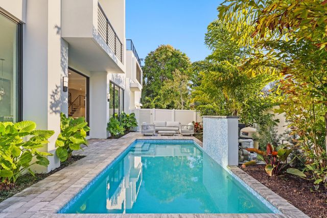 201 SE 4th Avenue, Delray Beach, FL 33483