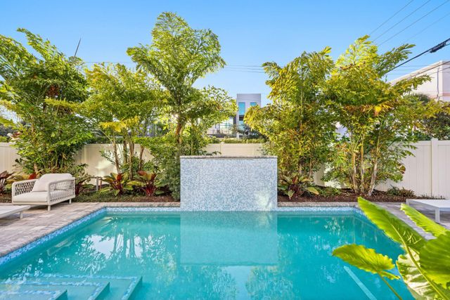 201 SE 4th Avenue, Delray Beach, FL 33483