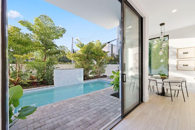201 SE 4th Avenue, Delray Beach, FL 33483