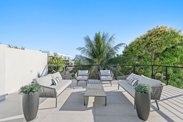 201 SE 4th Avenue, Delray Beach, FL 33483