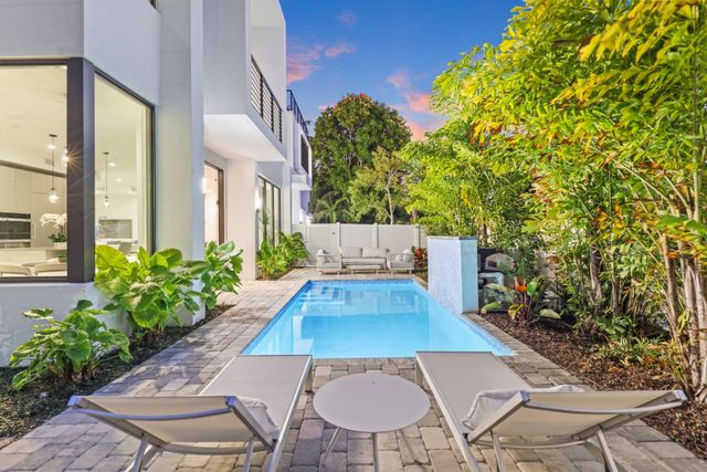 201 SE 4th Avenue, Delray Beach, FL 33483