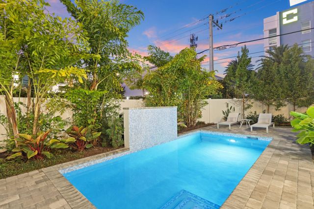 201 SE 4th Avenue, Delray Beach, FL 33483